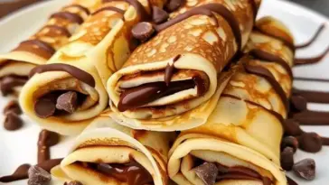 Lecker gefüllte Nutella-Crêpes – Ein Genuss aus der französischen Pâtisserie