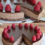 Super-Chocolate-Cheesecake mit Himbeeren
