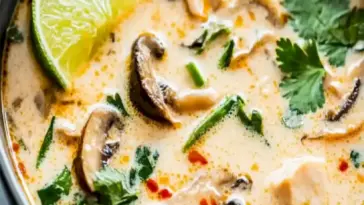 Beste Tom Kha Gai Rezept – Authentische Thai-Kokosnuss-Suppe