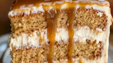 Koestlicher Karamell Apfelkuchen