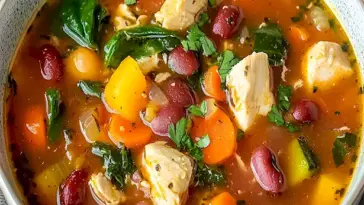 Hochproteinhaltige Minestrone Suppe Glutenfrei