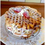 Waffeltorte mit 500 g Quark und 550 g Erdbeeren