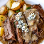 Geschmortes Rindfleisch mit Blauschimmelkase Sauce