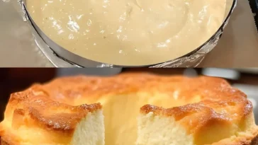 Saftiger Quark Ruhrkuchen auf einem Teller, dekoriert mit Puderzucker