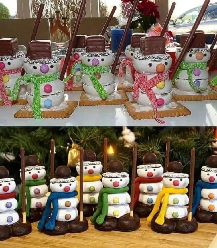 Schneemann-Kekse 1 Gestapelte Schneemann-Kekse auf einem festlichen Teller